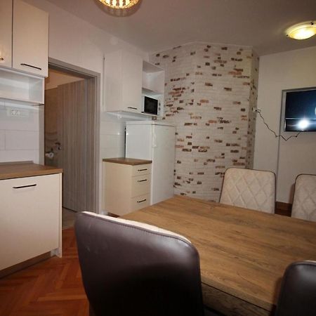 פובילה Apartment Zo-Na מראה חיצוני תמונה